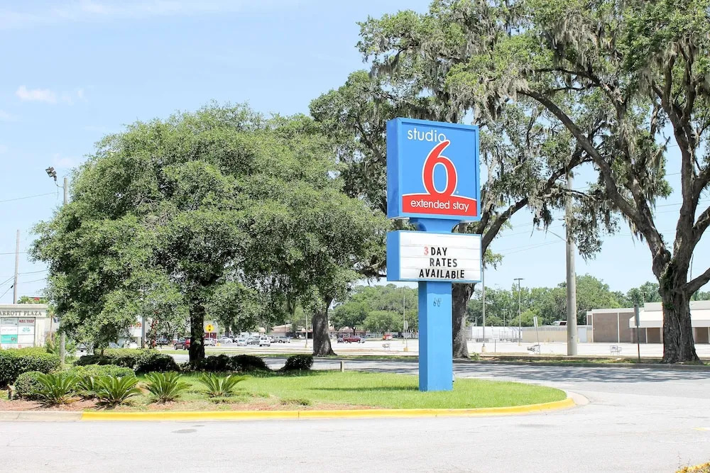 Studio 6 Extended Stay - Savannah, GA