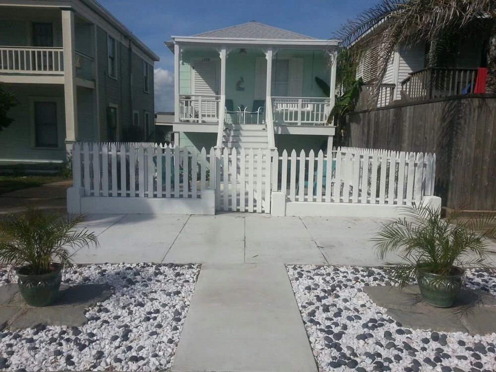 East Galveston by THC