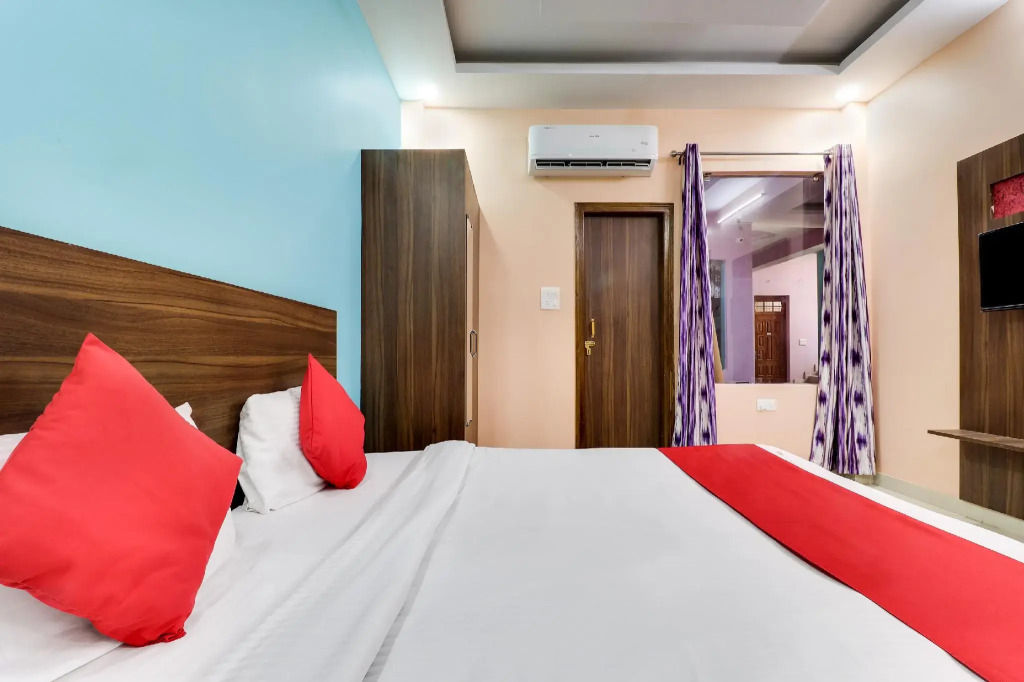 OYO 43937 Sahara Homestays