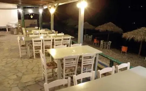 Akrotiri B&B
