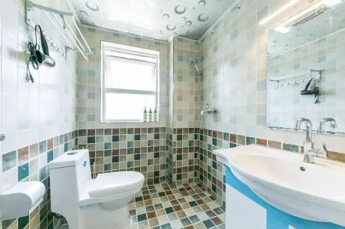 Xi'an Weiyang·Xijing Hospital· Locals Apartment 00159610