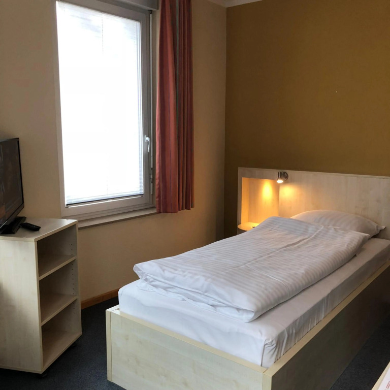 WOS Hotel