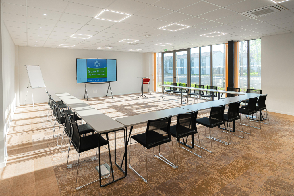 Sure Hotel by Best Western Les Portes de Montauban