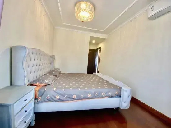 Nanning Time Apartment