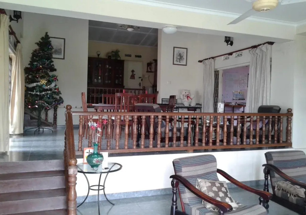 Kandy Hill Breeze ( Home Stay)