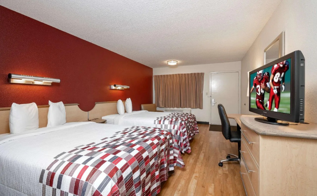 Red Roof Inn Tampa Fairgrounds - Casino