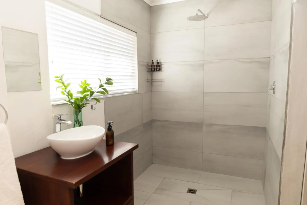Staymore Cape Winelands Homestay