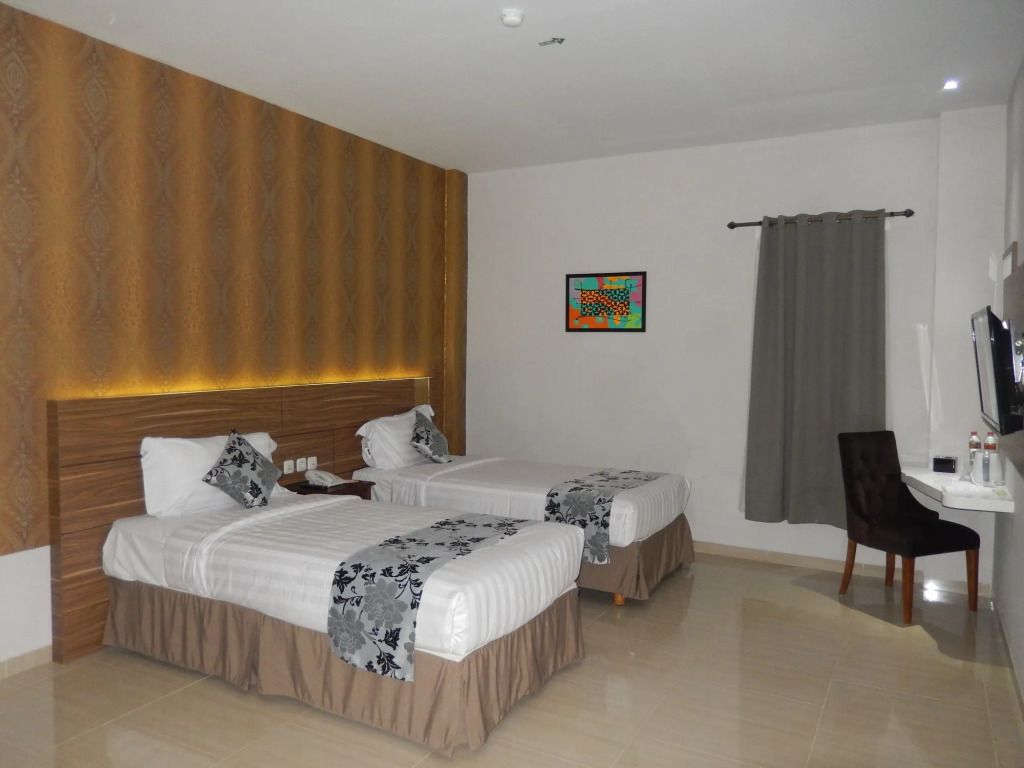 Grand Amira Hotel