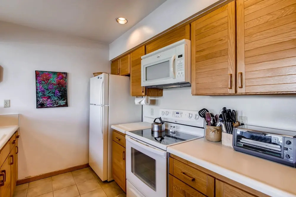 18 Snowmass Road, #403 - 3 Br Condo