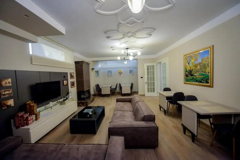 Hotel Vila Tirana