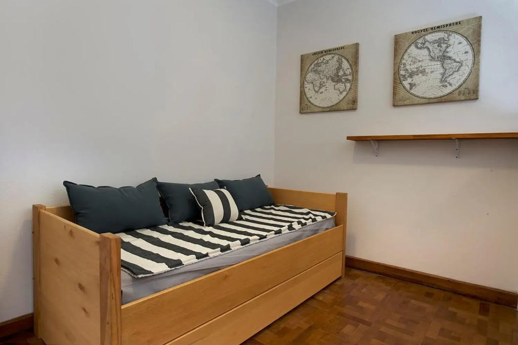 Mitre Suite