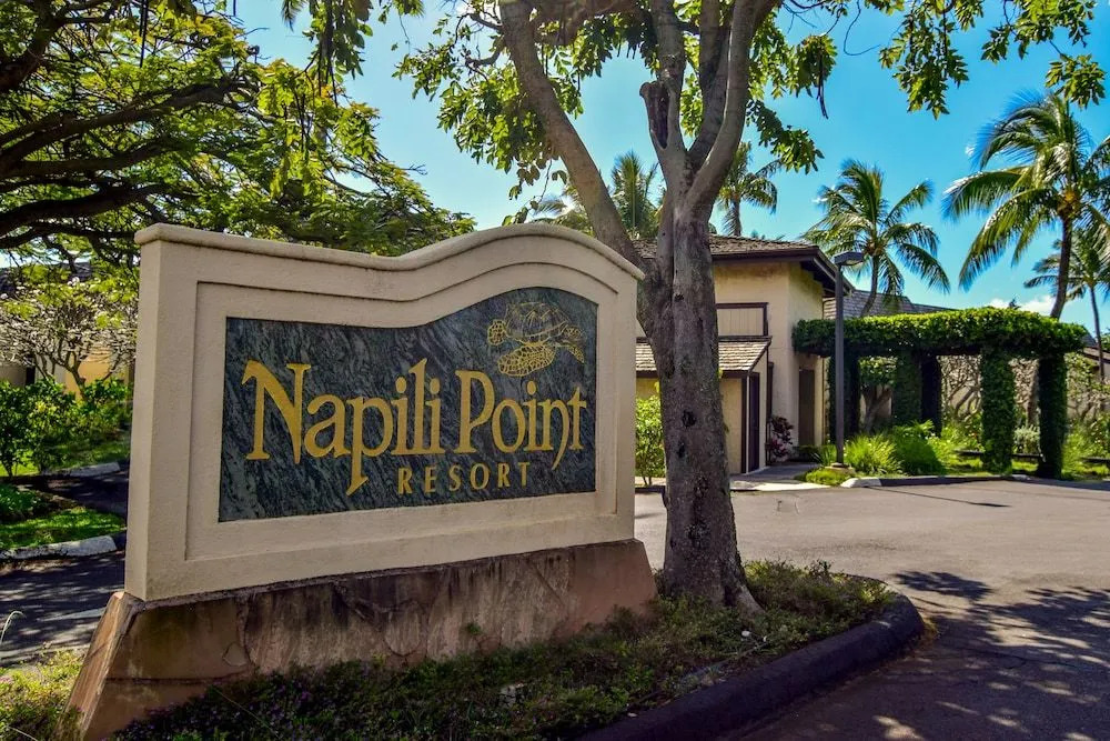 Napili Point A8 by RedAwning