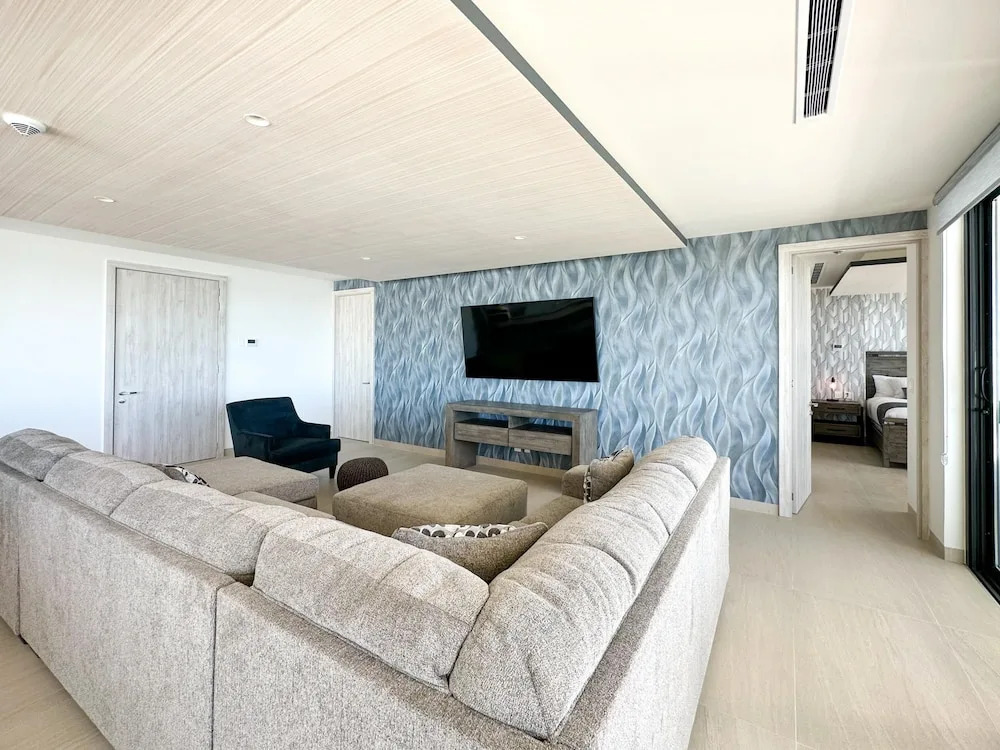 Brand New 6 Bedroom Penthouse