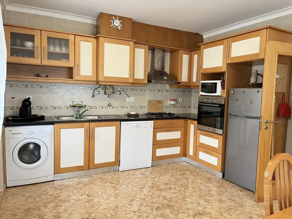 Salmon Villa near São Martinho do Porto