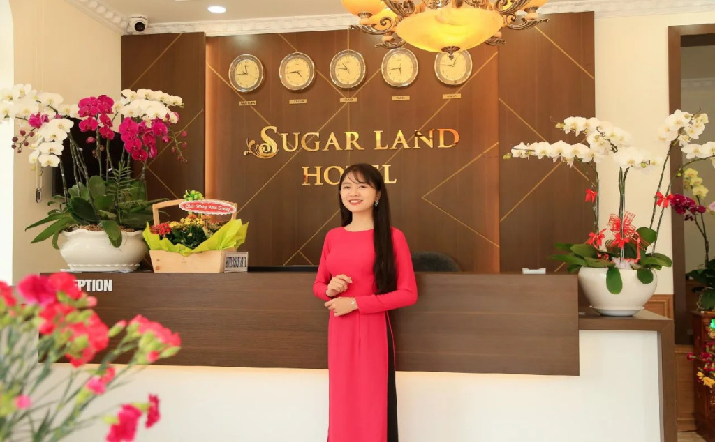 Sugar Land Villa Hotel
