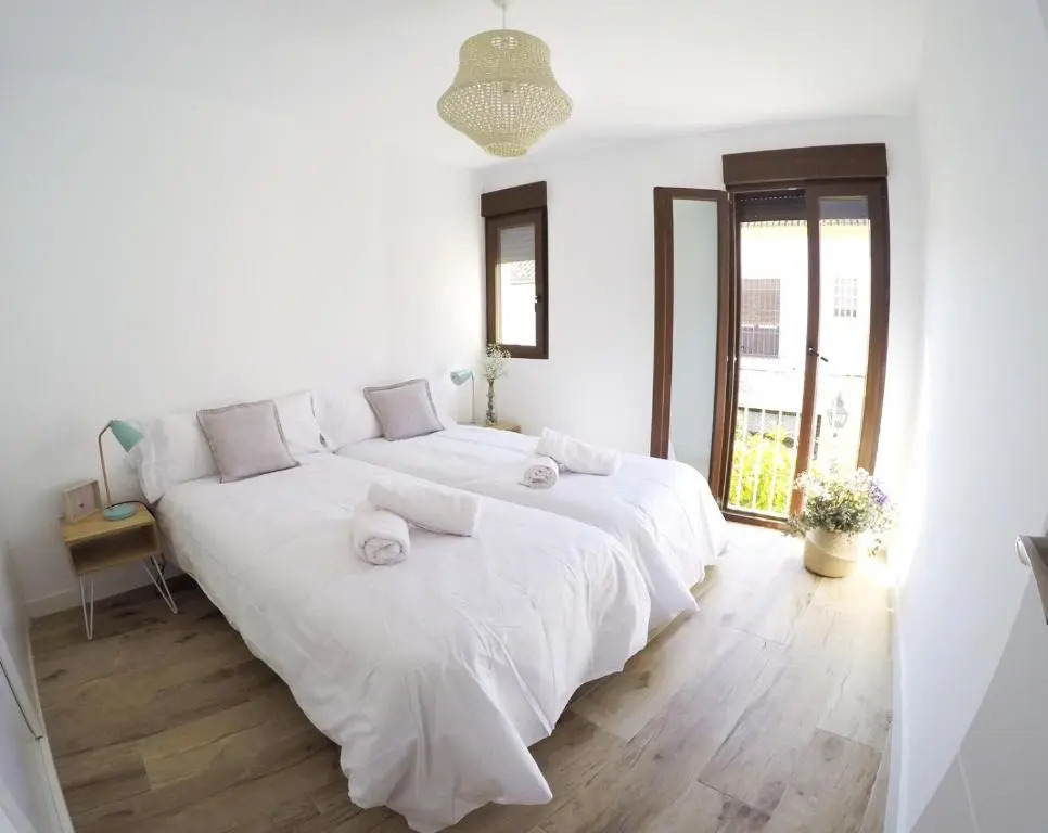 Urban Chic 2 bedrooms Center Santa Marina
