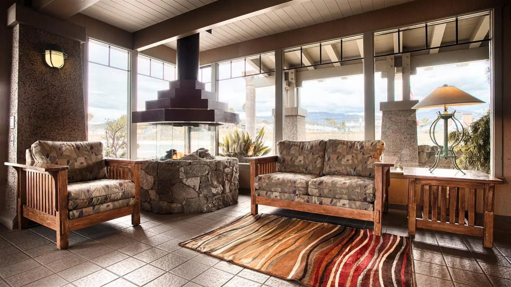 Cavalier Oceanfront Resort