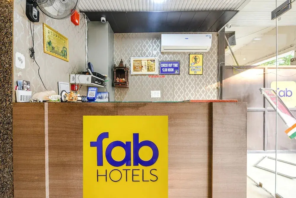 Hotel Viraj Inn