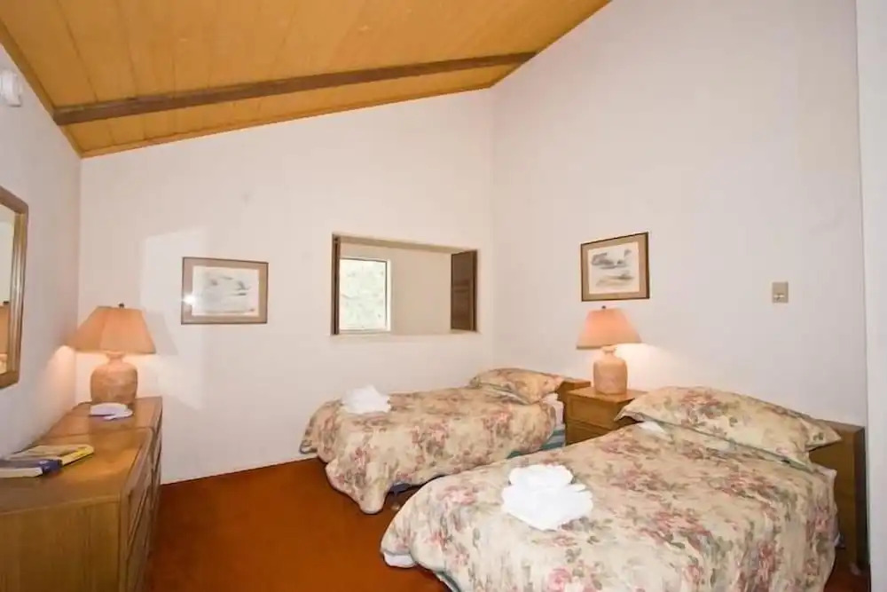 3397 Pinehill Road