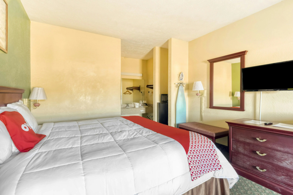 OYO Hotel Grenada West