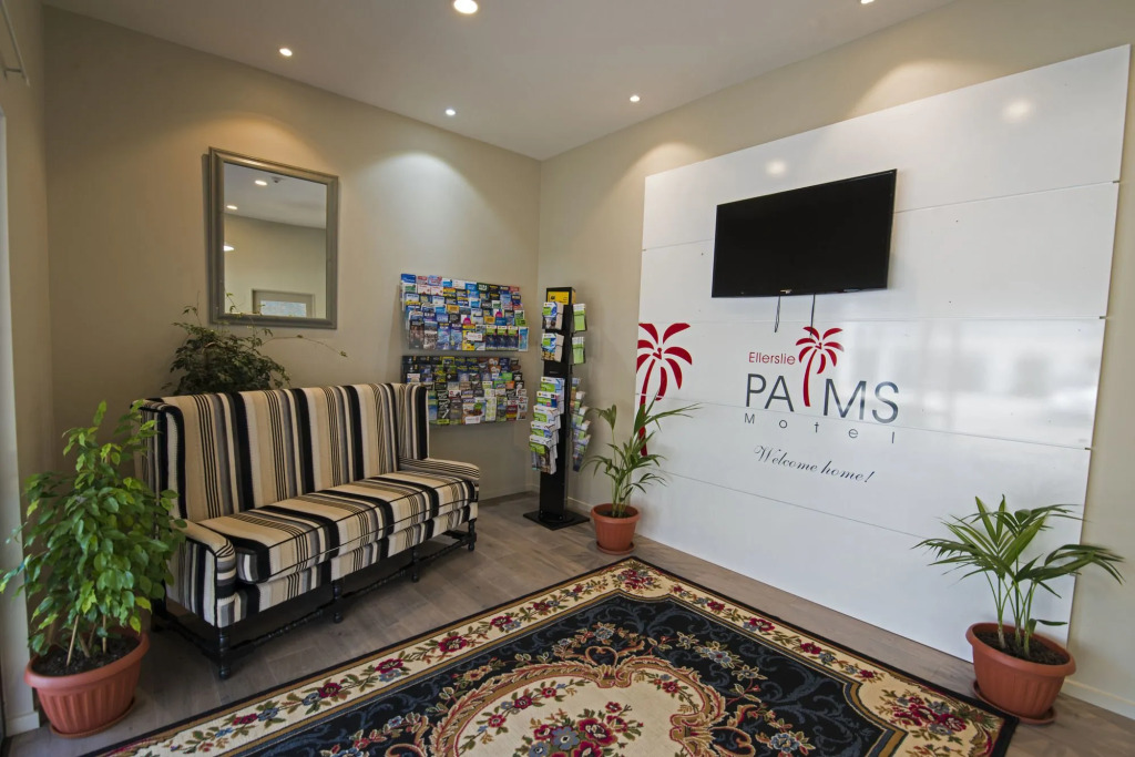 Ellerslie Palms Motel