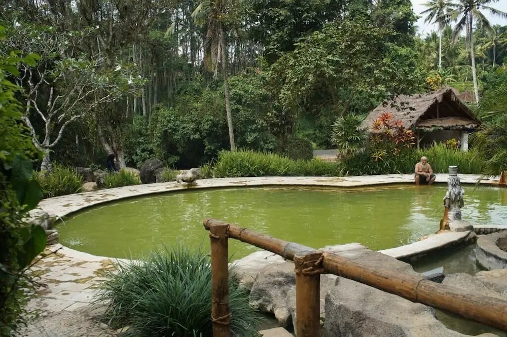 Yeh Panes Resort