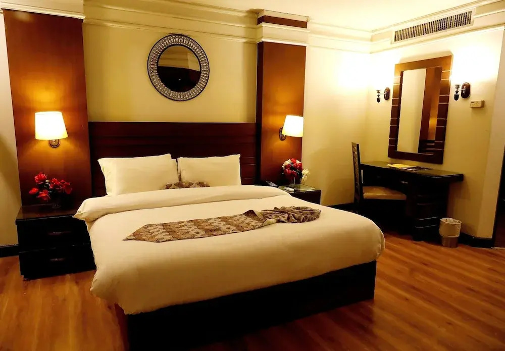 Magnum Inn Hotel