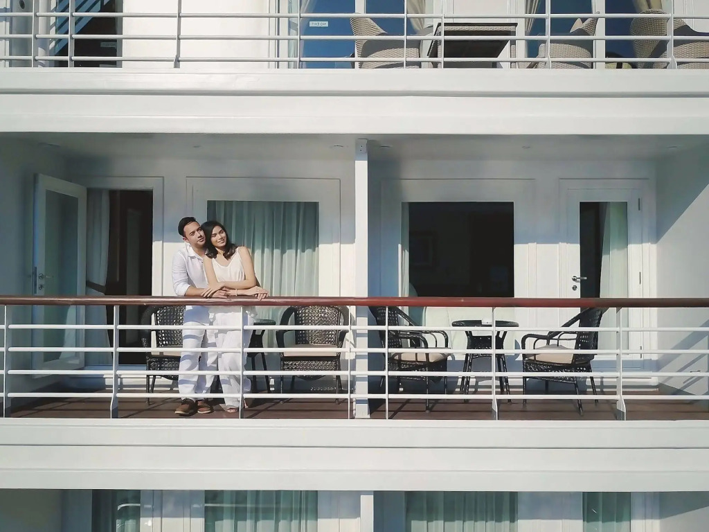Paradise Elegance Cruise Halong