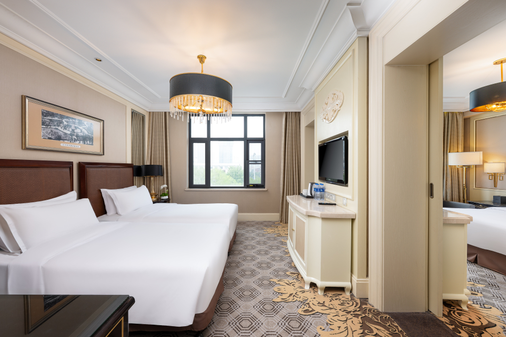 Crowne Plaza Zhengzhou by IHG