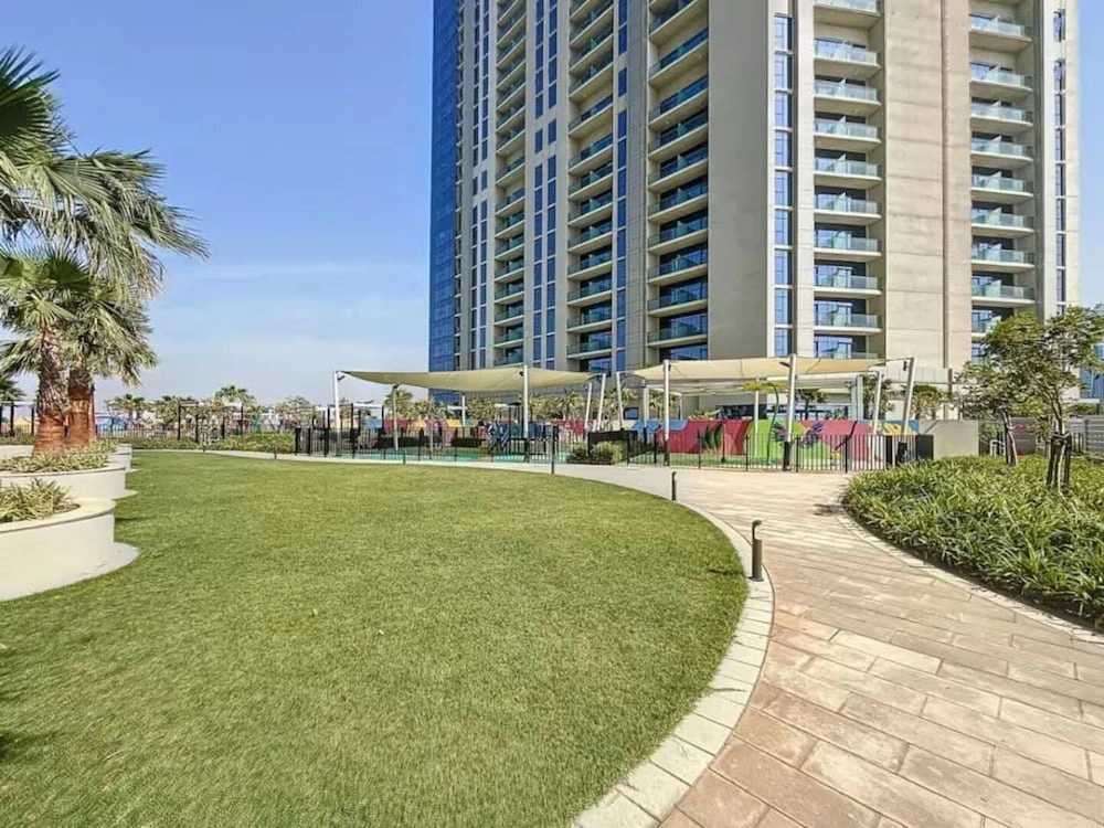 Vogue | Aykon City Business Bay near metro station