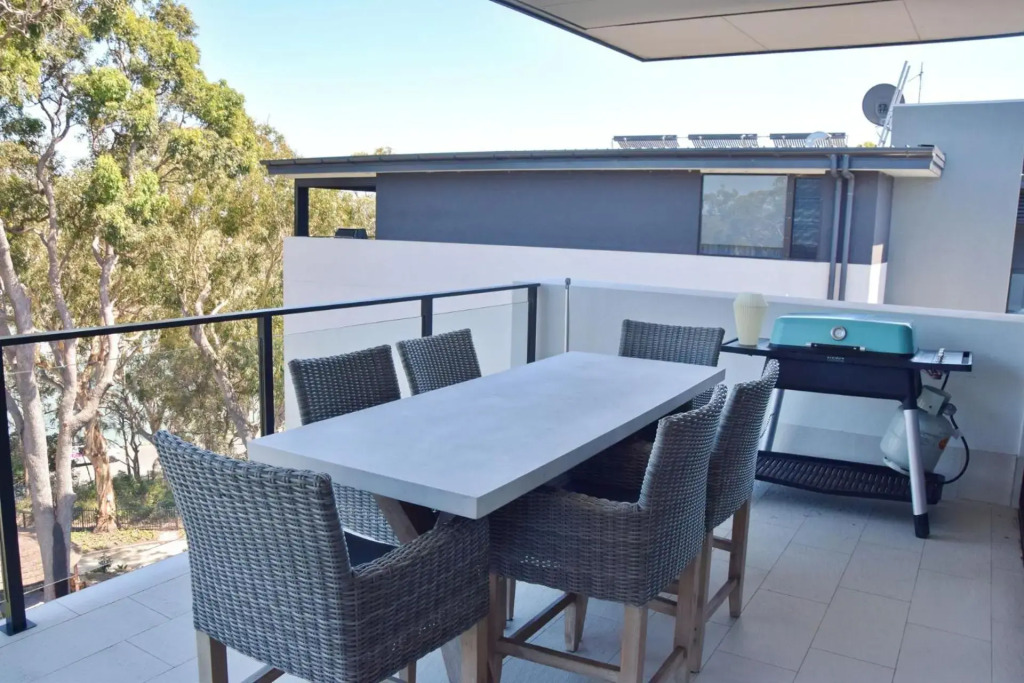 301 The Lookout