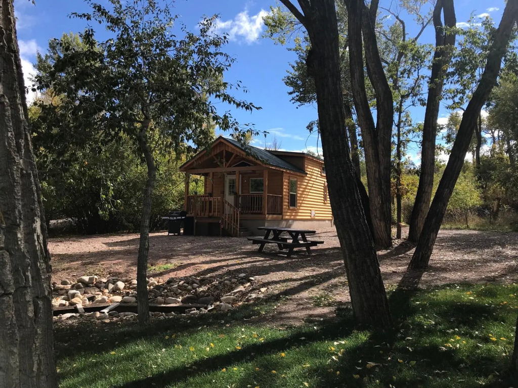 Pine Creek Cabins