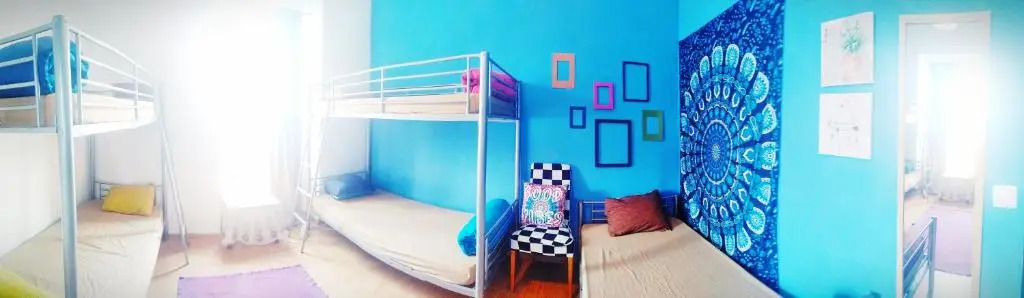 Meraki Hostel