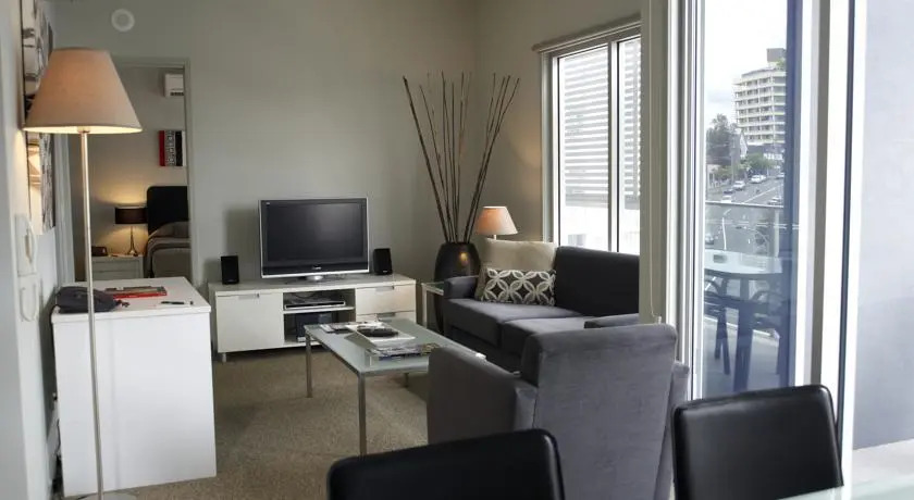 Quest Spring Hill Business Apartments