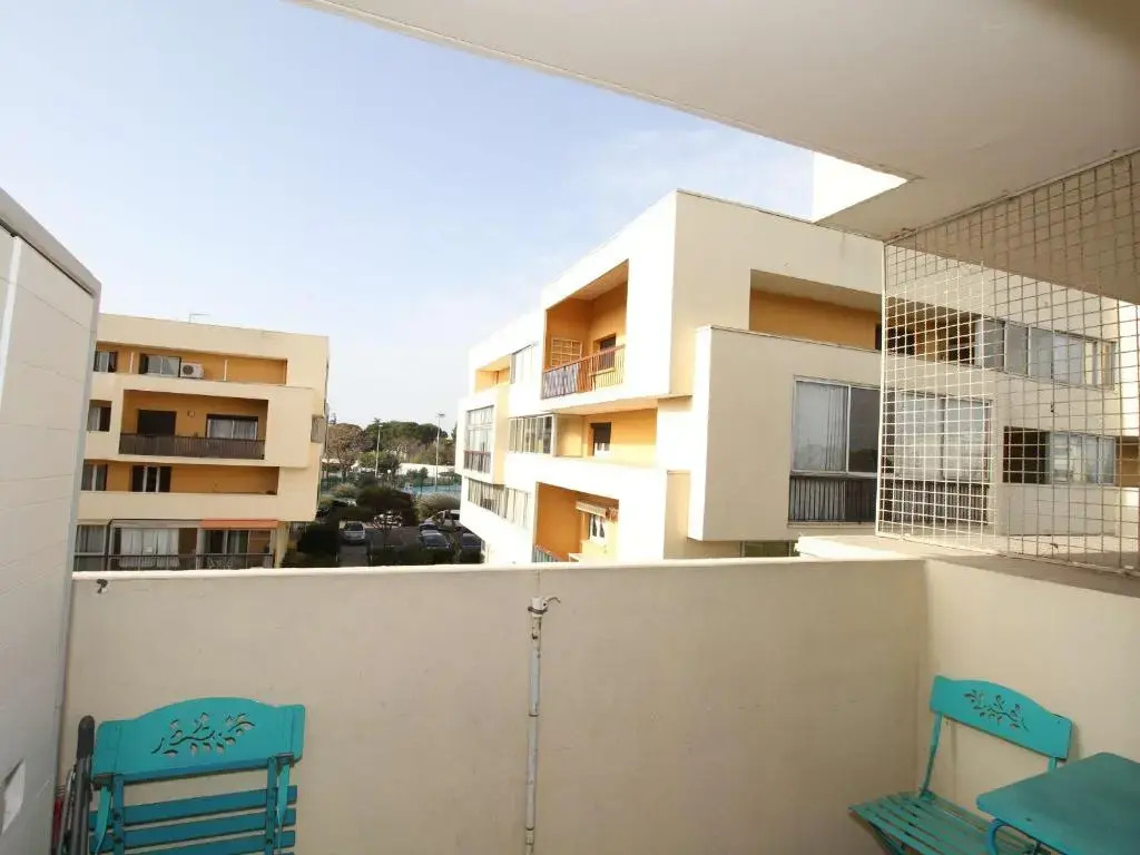 Appartement Balaruc-les-Bains, 1 pièce, 2 personnes - FR-1-553-139