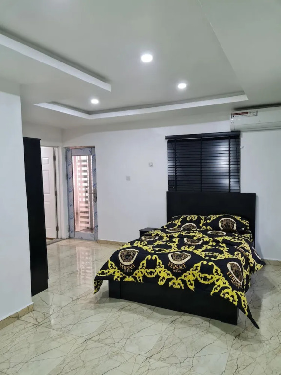 Beautiful Suits Apartment Near Airport Lagos