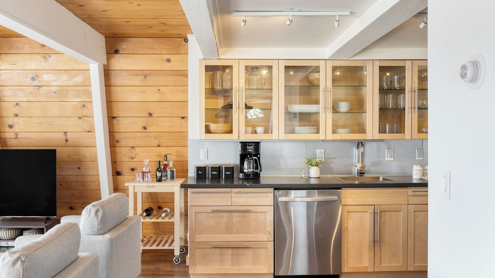Washoe Way by Avantstay Luxury Tahoe Retreat A Location w Beach Access