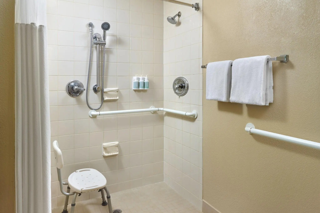 Courtyard by Marriott Orlando Airport