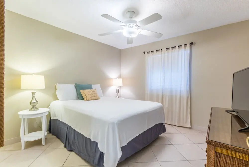 Lei Lani Condos by Hosteeva