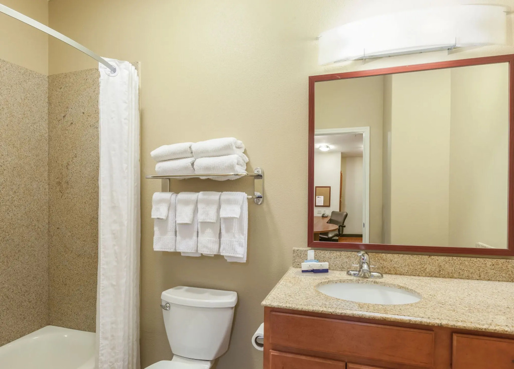 Candlewood Suites Lake Jackson by IHG