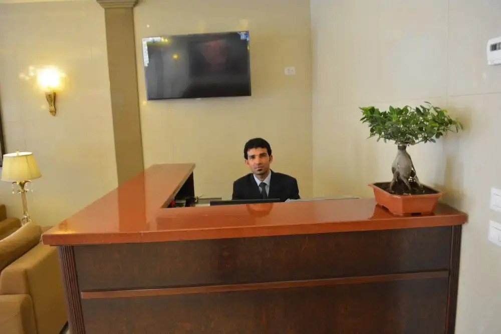 Bella Rosa Hotel