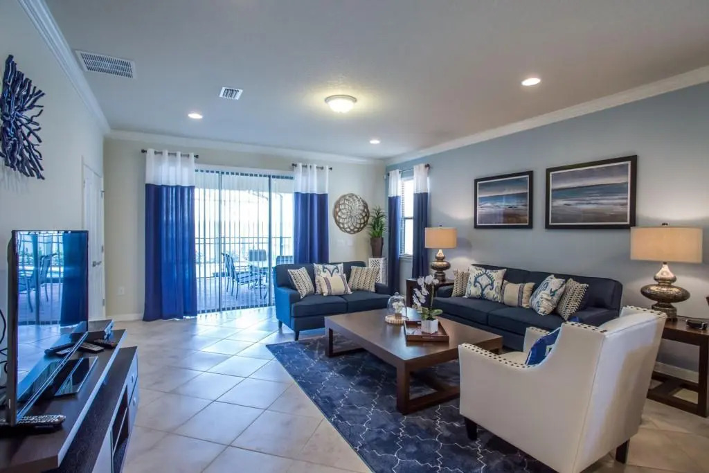 Windsor at Westside Sophisticated Villa Pool Spa