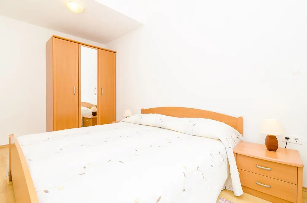 Relaxing Duplex Apartment A3, Close to the Sunset Beach Near Dubrovnik, 2-4
