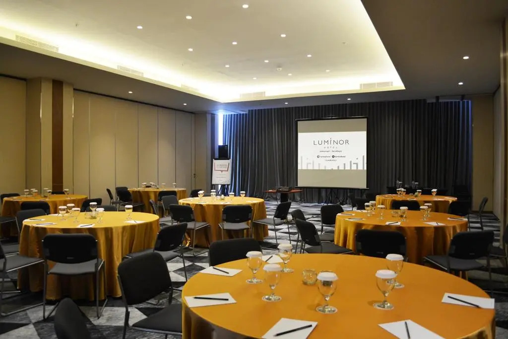 Luminor Hotel Jemursari By WH with The Best Breakfast in Town and Located Near Surabaya Industrial Estate Rungkut SIER
