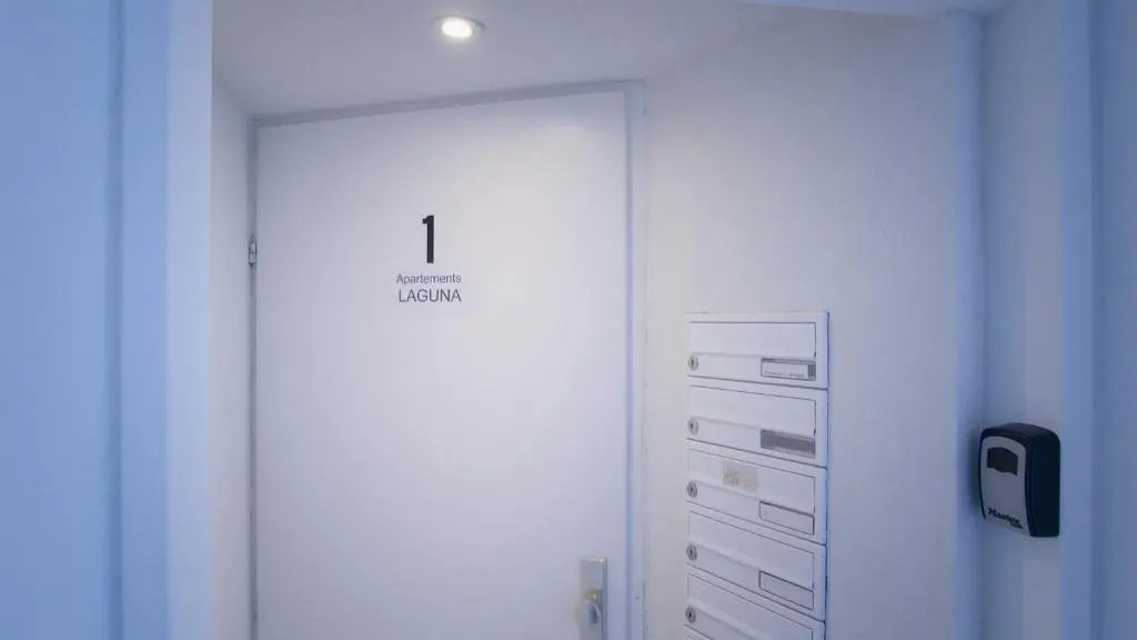 Laguna Apartment