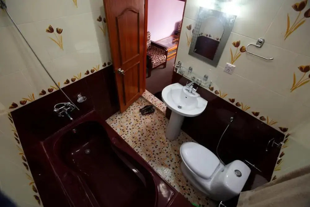 OYO 305 Hotel Gauri