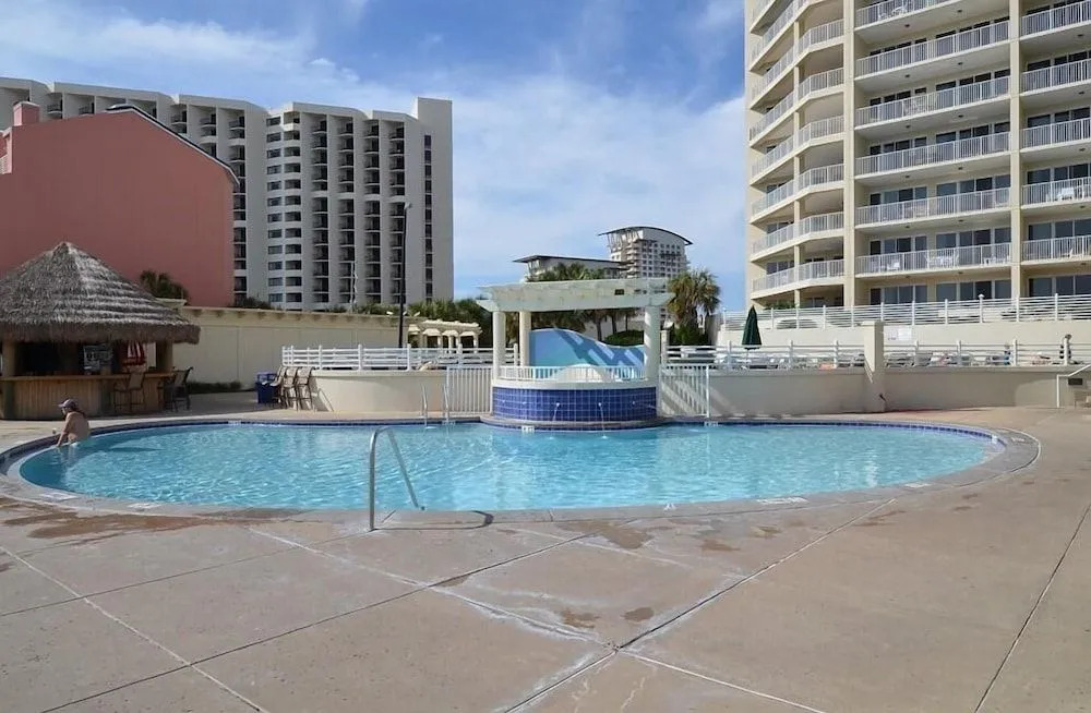 TOPSL Tennis Village 1