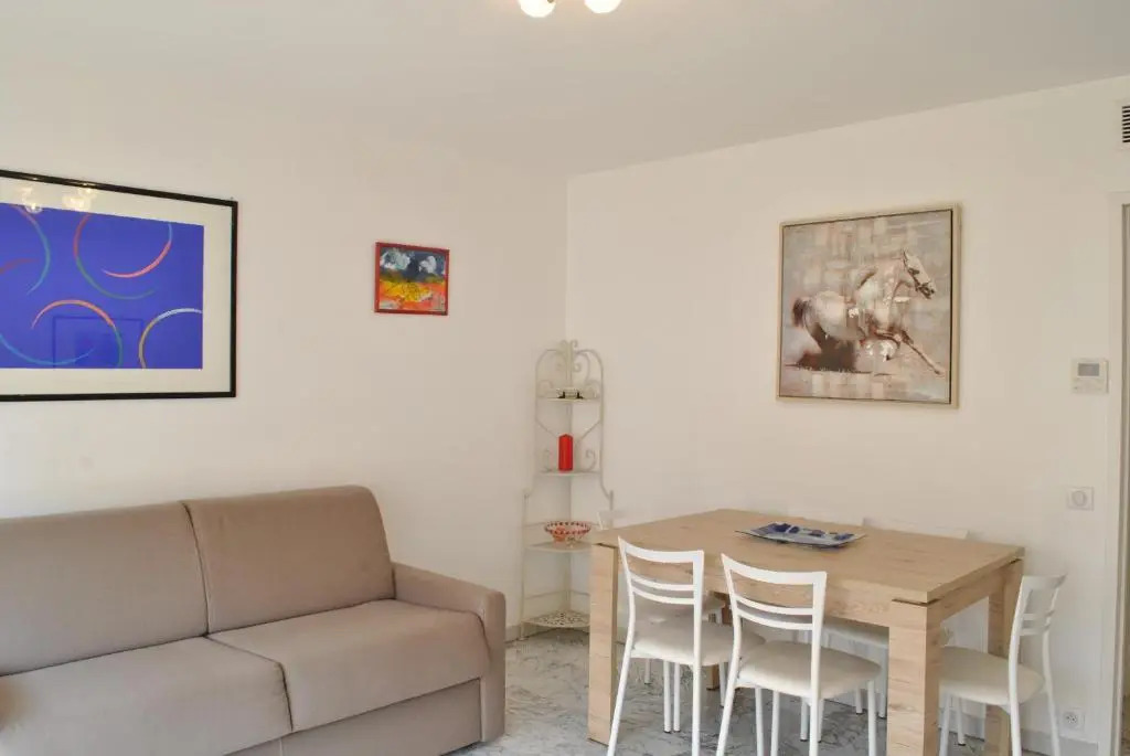 Le Minerve 3P DEB5515