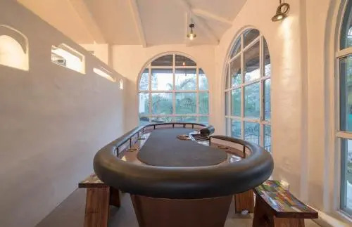 SaffronStays Casa Blanca