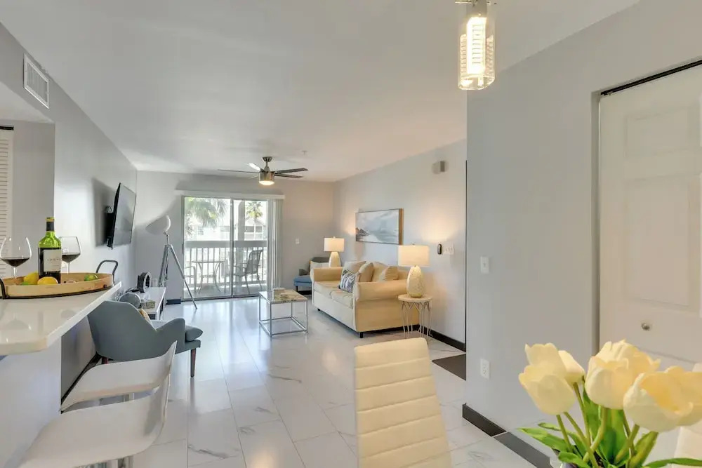 Winter Getaway: Destin Condo by Golf & Dining